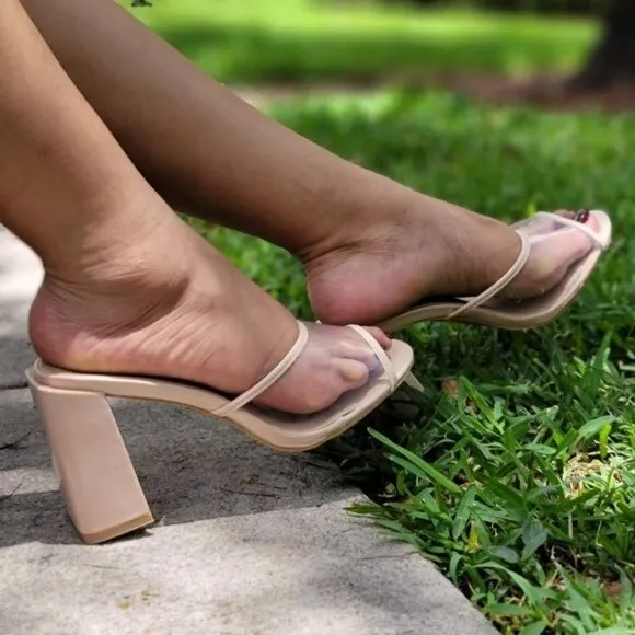 Clear Chunky Block Mid Heel Mule Sandals Nude Color‎