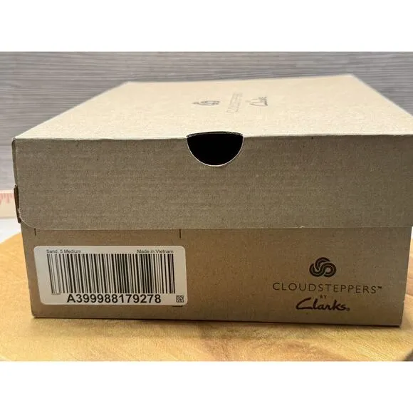 CLOUDSTEPPERS by Clarks Washable Knit Boots Ezera Tie Sand Womens 5
