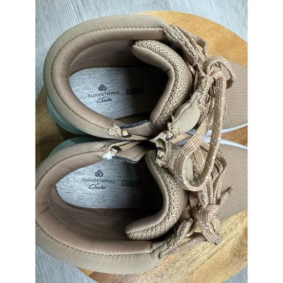 CLOUDSTEPPERS by Clarks Washable Knit Boots Ezera Tie Sand Womens 5