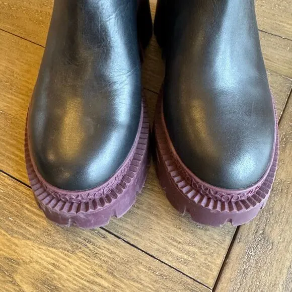 COACH Alexa Lug Sole Size 6.5 B Chelsea Boots Black Deep Berry Platform w/Box