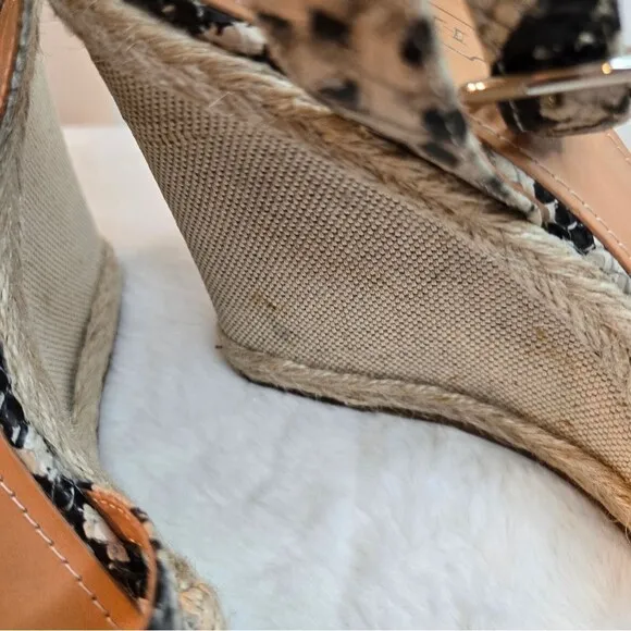 COACH &quot;Helen&quot; Printed Python Espadrilles Wedge Preowned Condition Size: 8B
