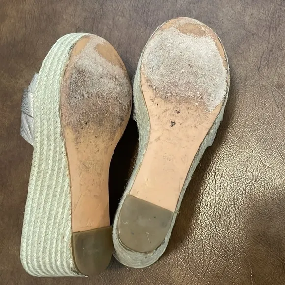 COACH Carlana Signature Gold Espadrille Wedge Platform Sandals Women’s Size 9.5B
