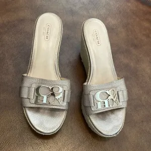 COACH Carlana Signature Gold Espadrille Wedge Platform Sandals Women’s Size 9.5B