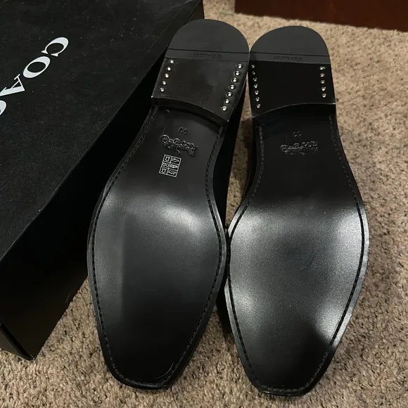 Coach Metropolitan Derby Black Dress Shoes (Men’s size 11)