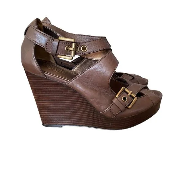 Coach NWOB Shannon Brown Leather Wedge Platform Buckle Sandals size 9