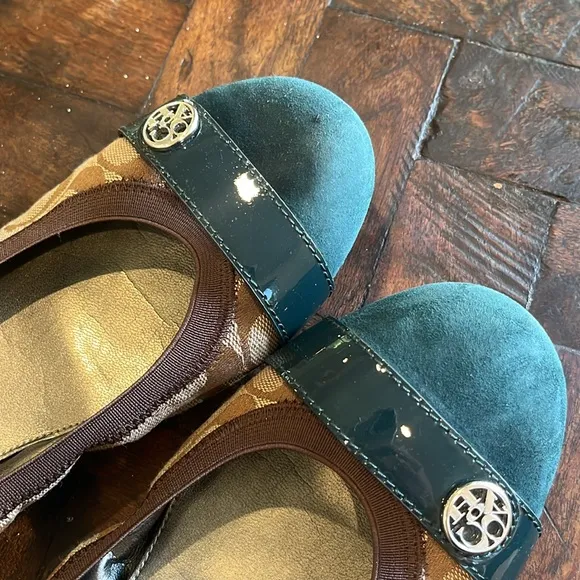 COACH Teal and Brown Women's Flats