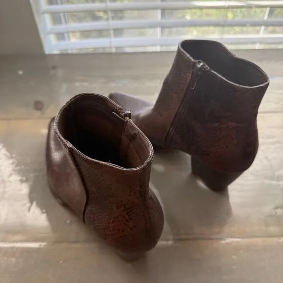 Coconuts by Matisse Chocolate Going West Boots Sz 9