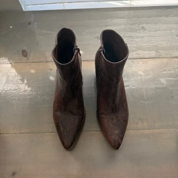 Coconuts by Matisse Chocolate Going West Boots Sz 9