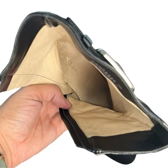 Cole Haan black ankle booties size 7B EUC C-16AB