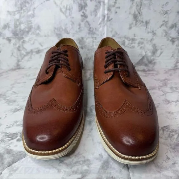 Cole Haan Men's Original Grand‎ Shortwing Oxford Shoe 9.5 M Woodbury/Ivory EUC