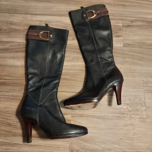 Cole haan nike air leather boots size 8