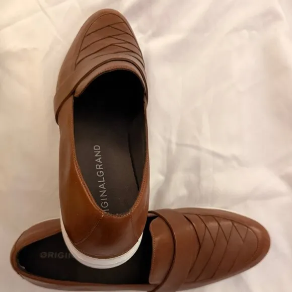 COLE HAAN Original Grand Leather Woven Loafers Womens Sz 9