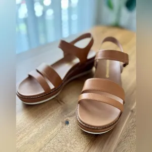 Cole Haan Originalgrand Peyton Platform sandals, size 7.5