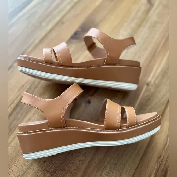 Cole Haan Originalgrand Peyton Platform sandals, size 7.5