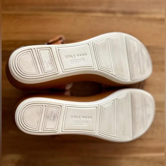 Cole Haan Originalgrand Peyton Platform sandals, size 7.5