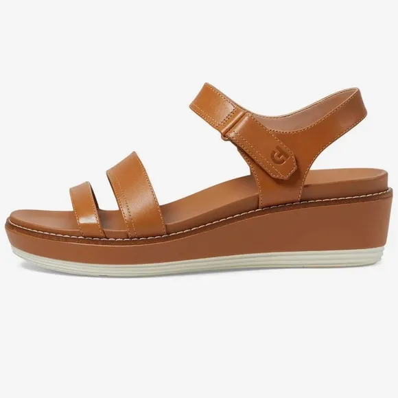 Cole Haan Originalgrand Peyton Platform sandals, size 7.5