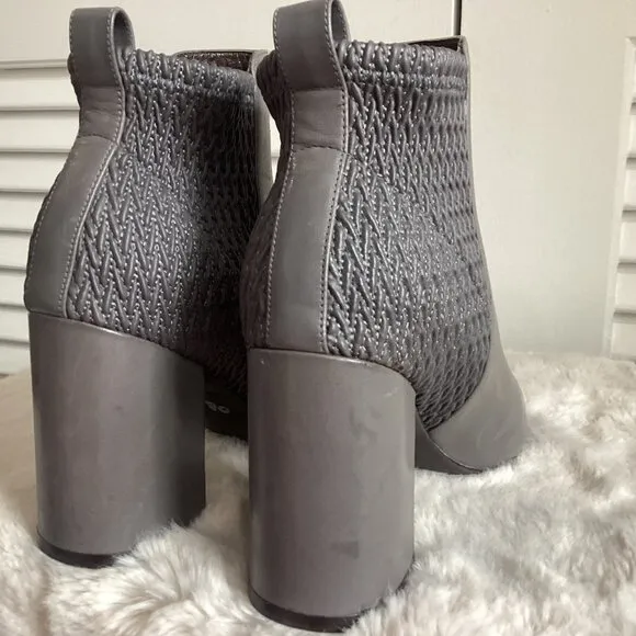 Cole Haan Women's Aylin Ankle Boots Size 6.5 Gray Leather Textured Block Heel Pu