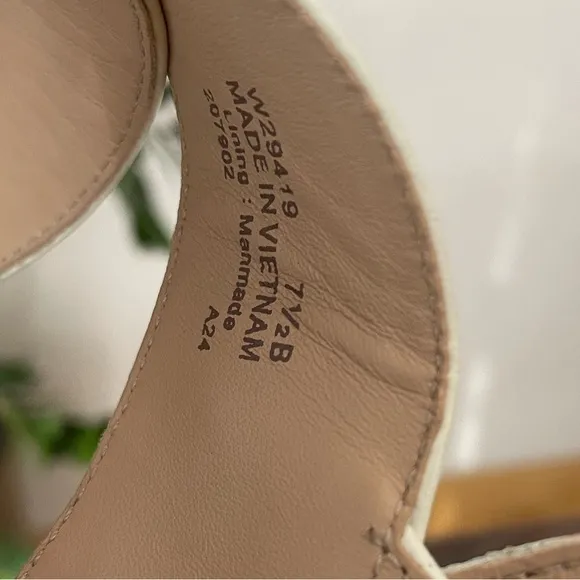 COLE HAAN Women's ØriginalGrand Platform Sandals.