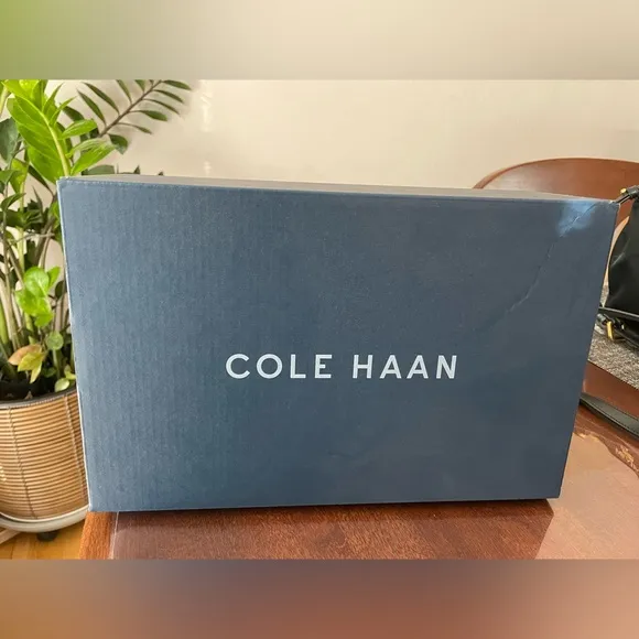 COLE HAAN Women's ØriginalGrand Platform Sandals.