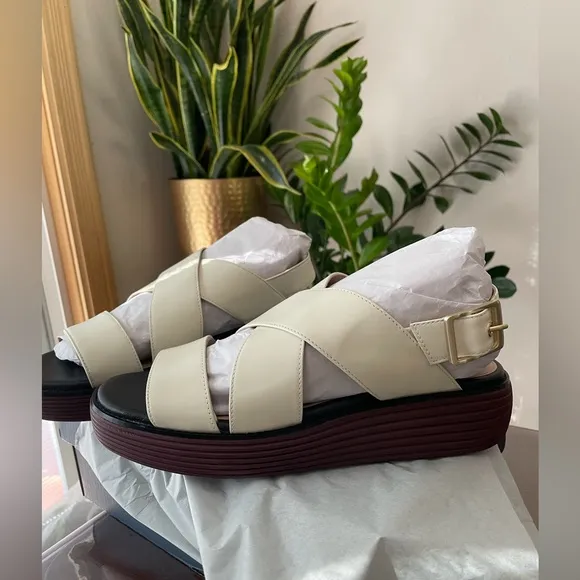 COLE HAAN Women's ØriginalGrand Platform Sandals.