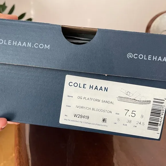 COLE HAAN Women's ØriginalGrand Platform Sandals.
