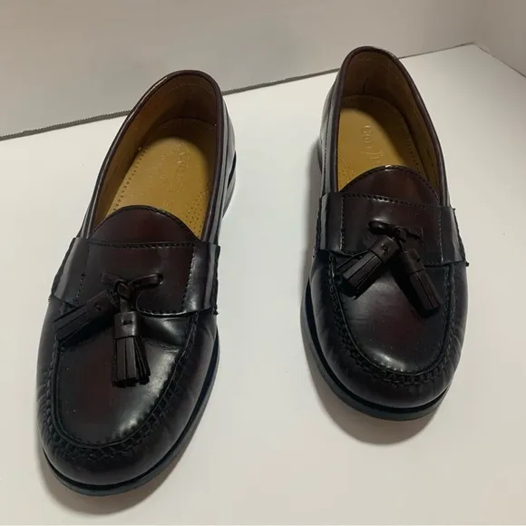 Cole Hann men’s office business dress  shoes with tassels