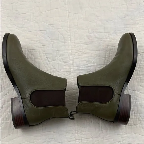 Cole Haan Green Leather Landsman Chelsea Boots size 7