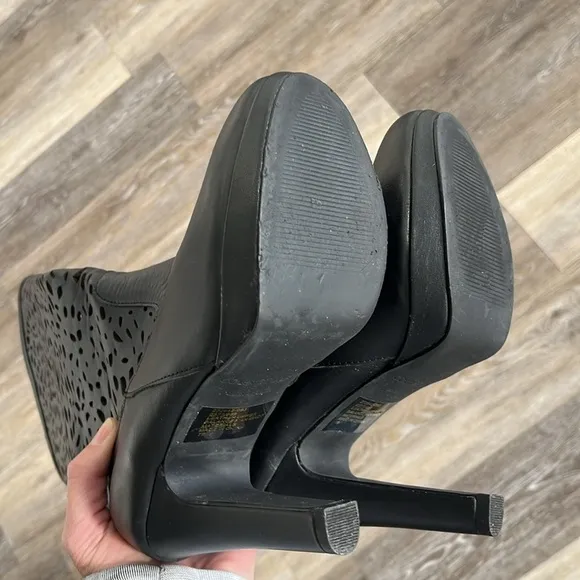 Colin Stuart leather Black Cutout Knee-High tall platform heeled Boots size 7