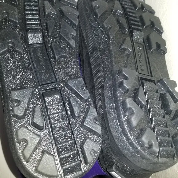 Columbia kids boots size 7