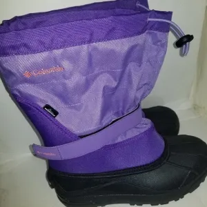Columbia kids boots size 7
