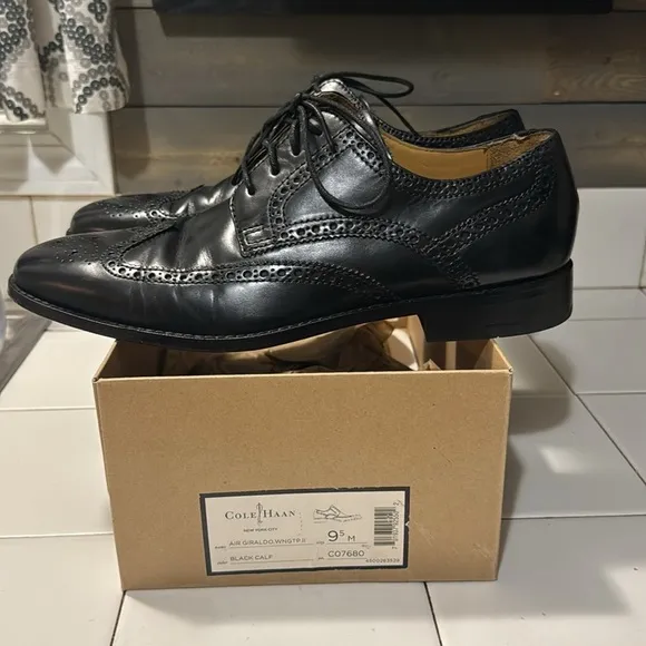COPY - Cole Haan Air Geraldo Wingtip II 9.5 M Black Calf Dress Shoes No C07680