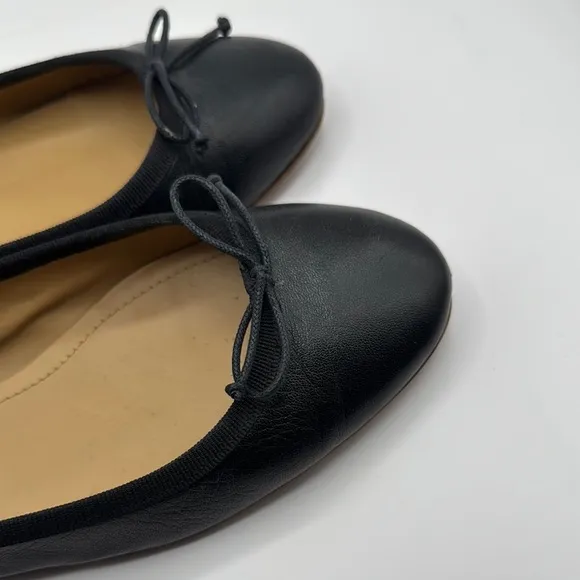 Country Road Black Leather Ballet Flats