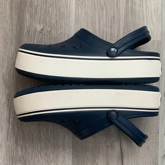 Crocs 🐊 Platform‎ Sandals