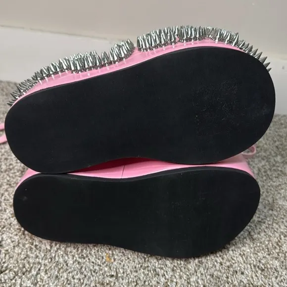 Current Mood Dolls Kill ‘NEVER CENSORED’ Spikes Platform Pink Boots NEW 9