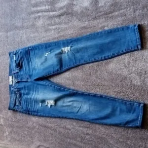 Current/Elliott The Stiletto in Niagara Destroy