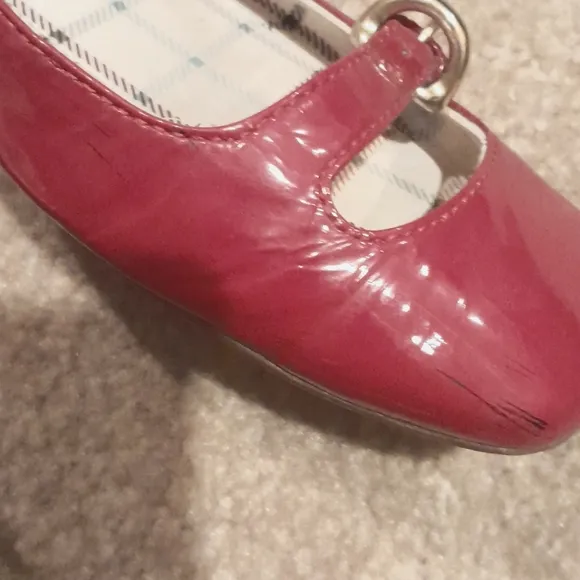 Cute bright pink Coach ballet flats size 6.5B