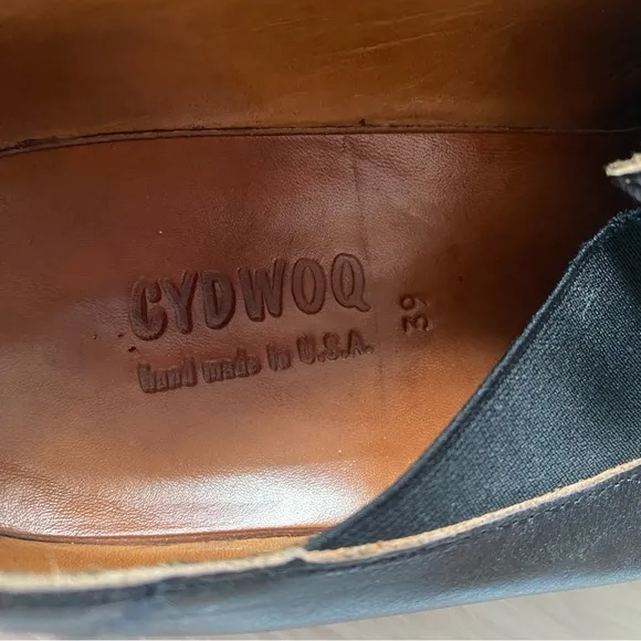 CYDWOQ Focal Shoe in Black Square Toe Asymmetrical 39