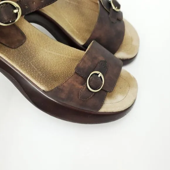 DANSKO 39 Lynnie Leather Dark Bronze Metallic Sandals