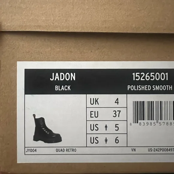 De. Martens platform boots