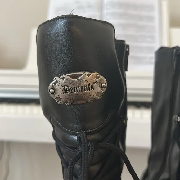 Demonia Muerto 1026 Heels Biker Gothic Black Platform Boots