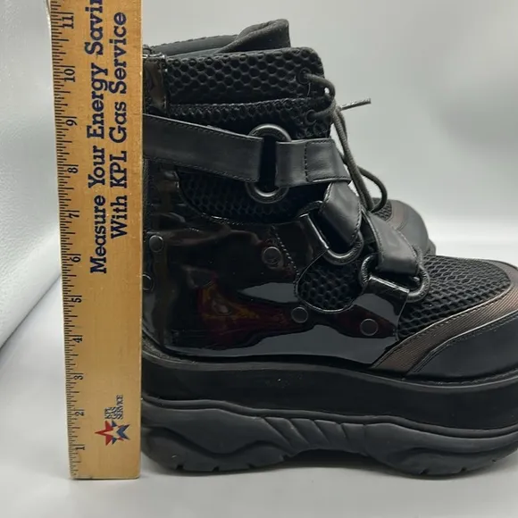 Demonia Neptune 126 boots