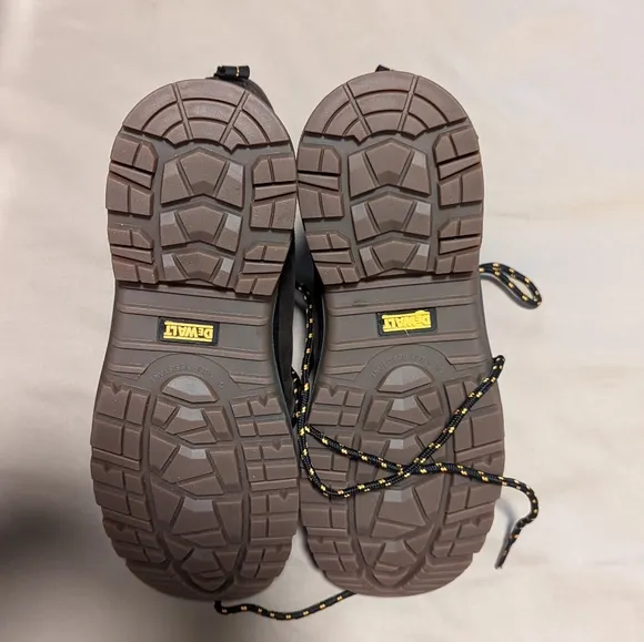 DeWalt Ashville St Boots. Size 11 M. New