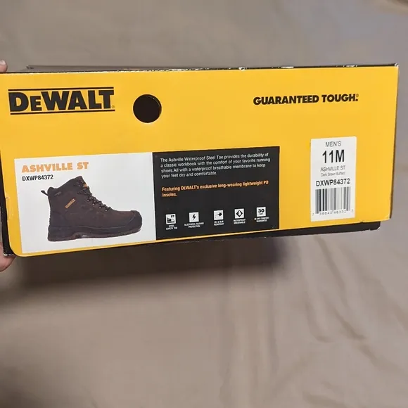 DeWalt Ashville St Boots. Size 11 M. New