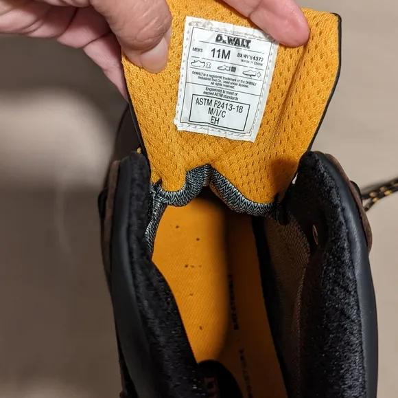 DeWalt Ashville St Boots. Size 11 M. New