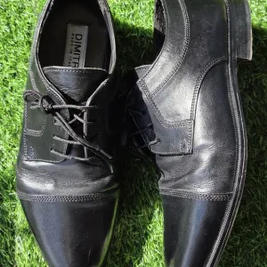 DIMITRI SHOES MADE IN ITALY SIZE 8.5