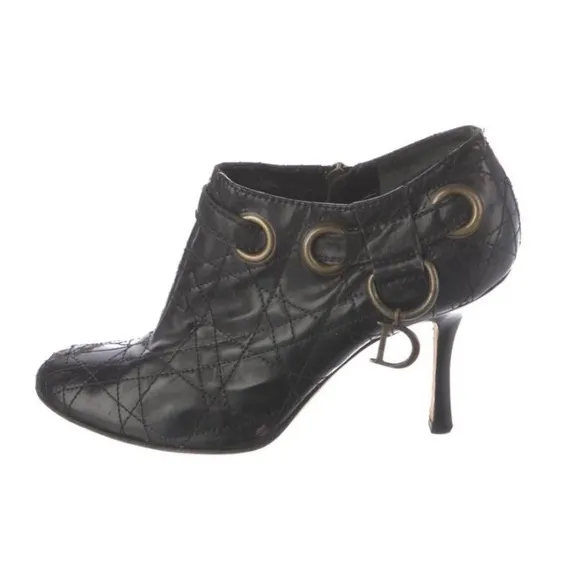 Dior Black Cannage patent leather heeled ankle boot