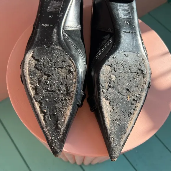 DIOR Leather Signature D Pointed Toe Ballet Flats in Black Size 40