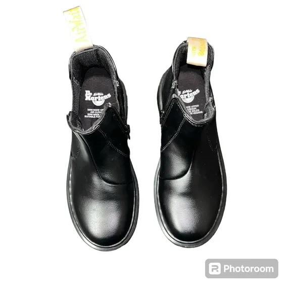 Doc Martens 2976 vegan smooth leather platform Chelsea boots