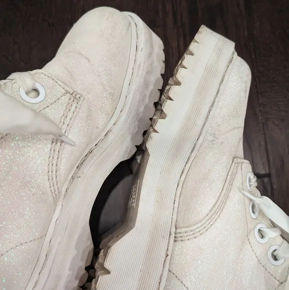 DOC MARTENS Molly Glitter platform lace-up combat boots size 11