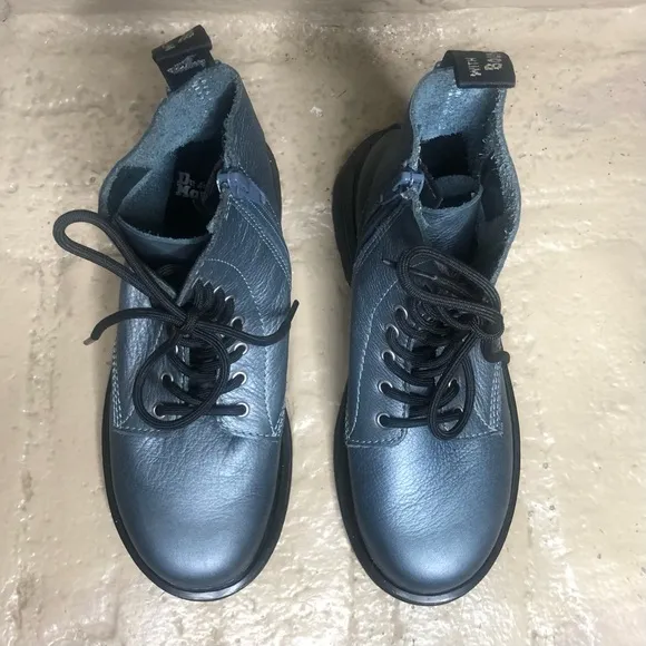 Doc Martens Pascal Metallic kids combat boots size 3 lace up air wair round toe